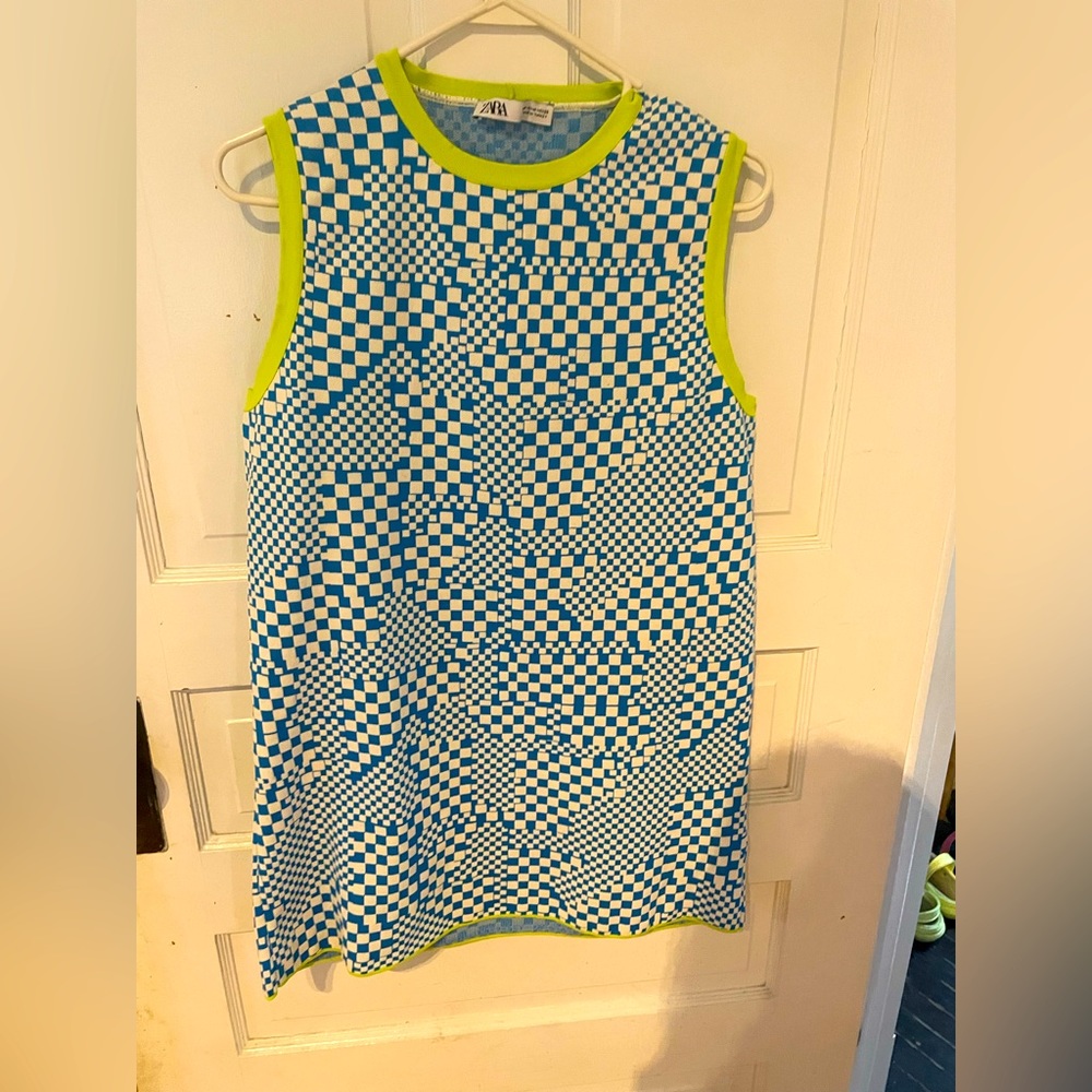 Cool Zara retro 60s style mod printed dress